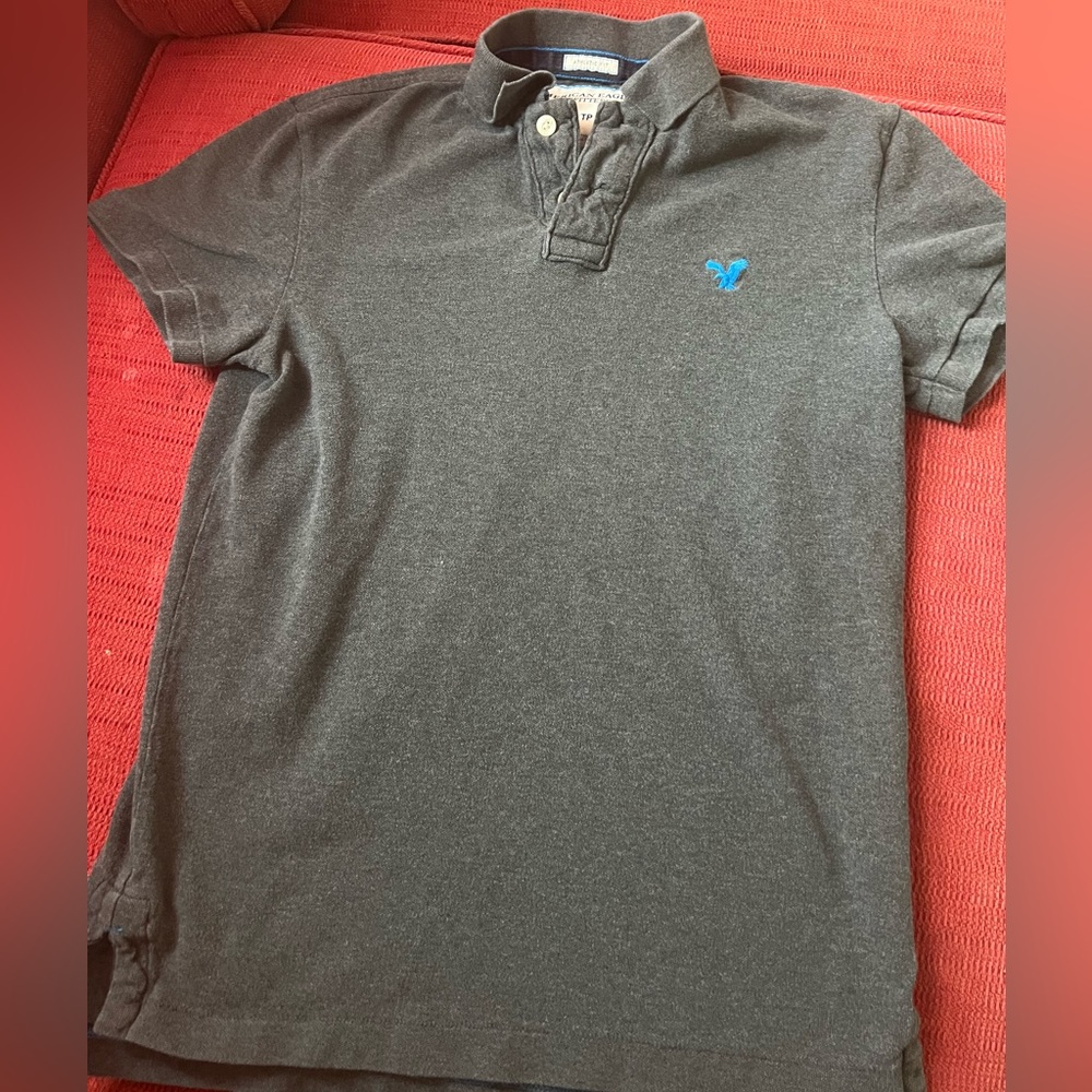 American eagle shirt XS